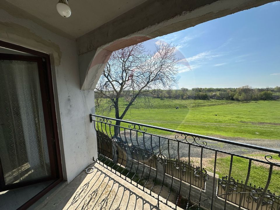 Vanzare casă noua in loc Felnac cu teren de 1190mp