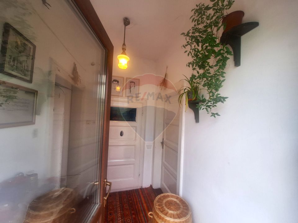 Casă cu grădină superbă – o oază verde în Sibiu