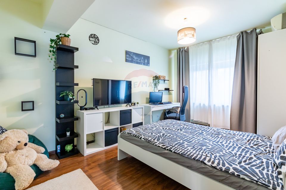 House / Villa in Buftea, all utilities, near the lake, bus, shops