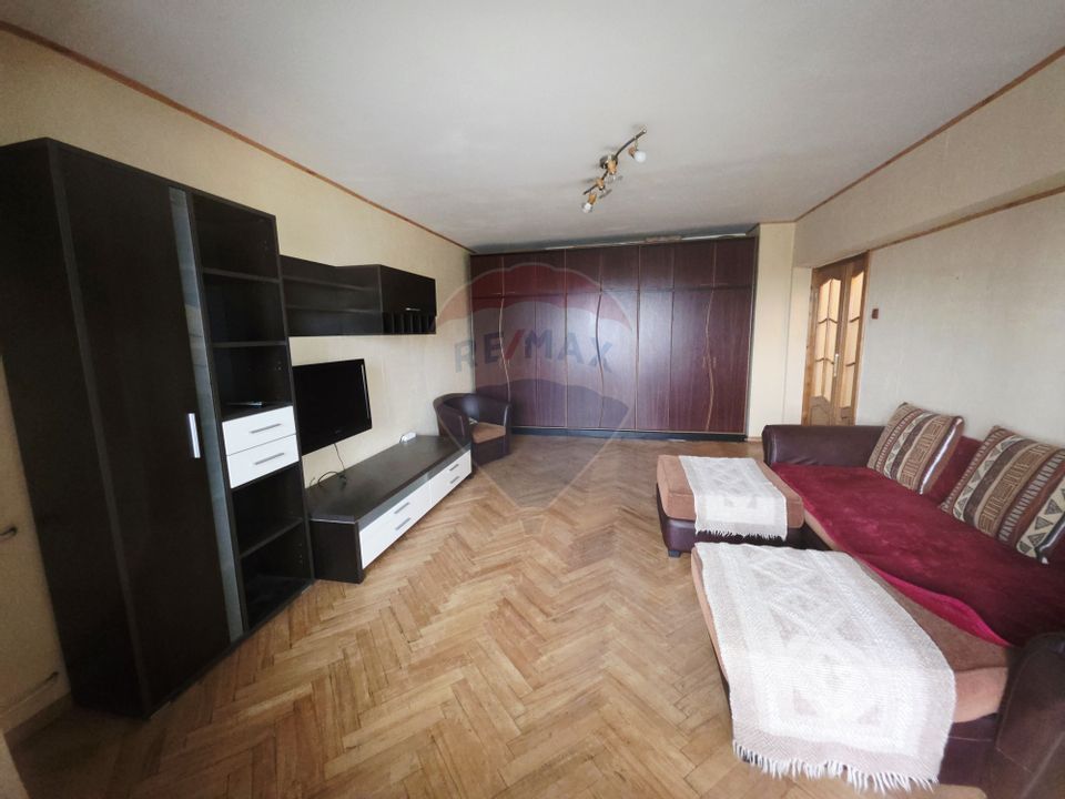 Apartament cu 2 camere de vânzare în zona 1 Mai