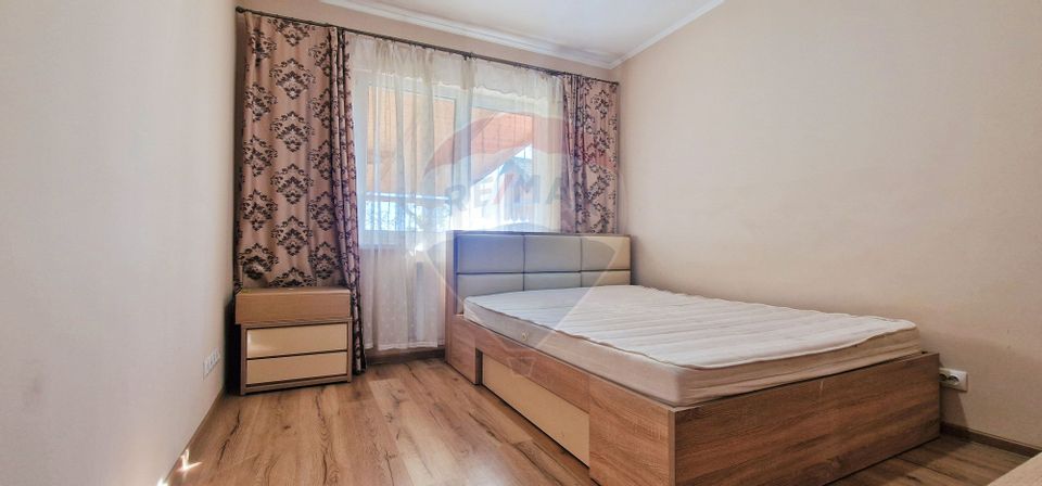 Apartament 3 camere + terasă + parcare, Florești!