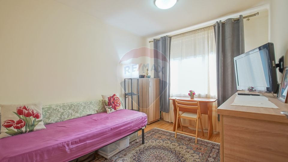 3 room Apartment for sale, Tractorul area