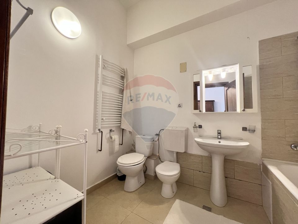 Casă spațioasă și versatilă în Păsărea (Brănești)