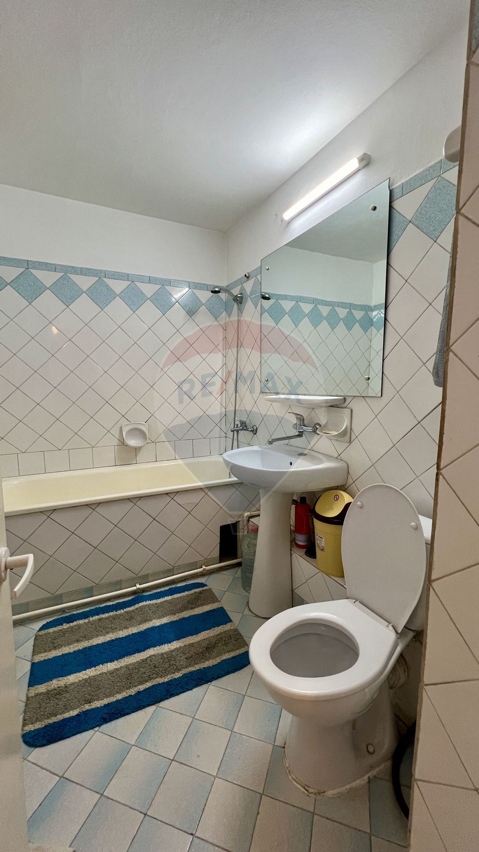 Apartament decomandat cu 3 camere de vanzare I Dorobantilor Braila