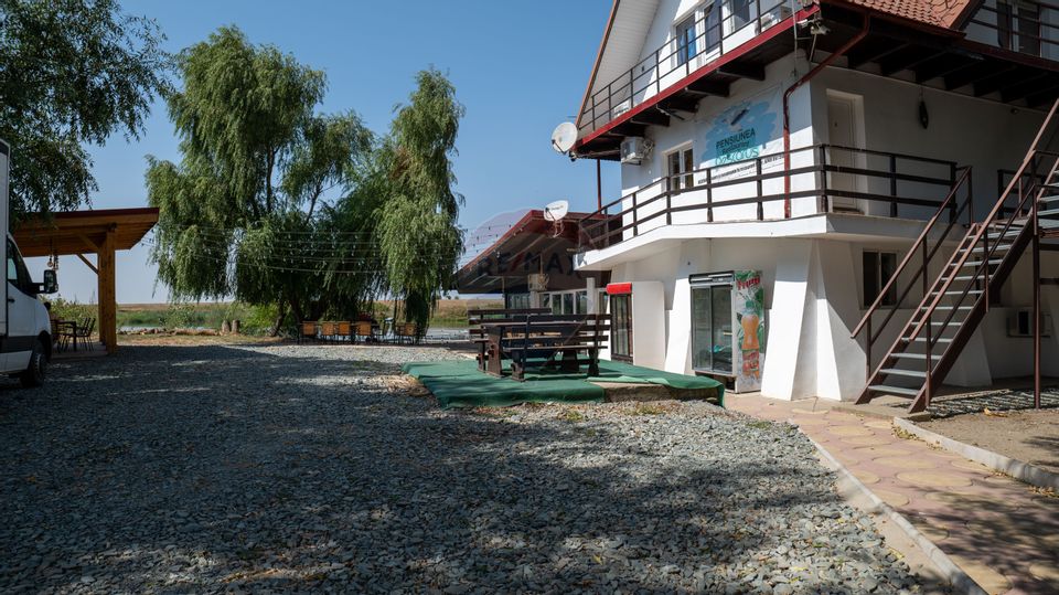 10 room Hotel / Pension for sale