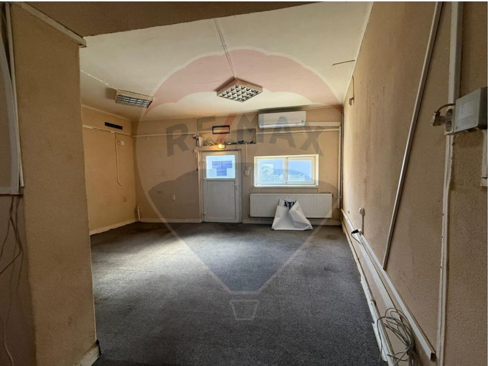 48sq.m Commercial Space for rent, Terezian area