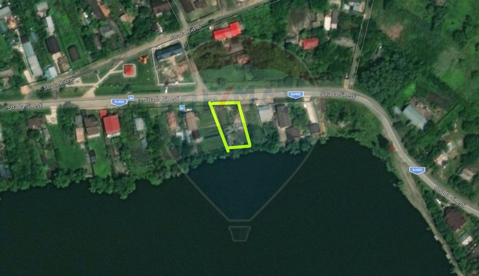 Land 533 sqm, opening 16 m to DJ + opening to Lake Maineasca