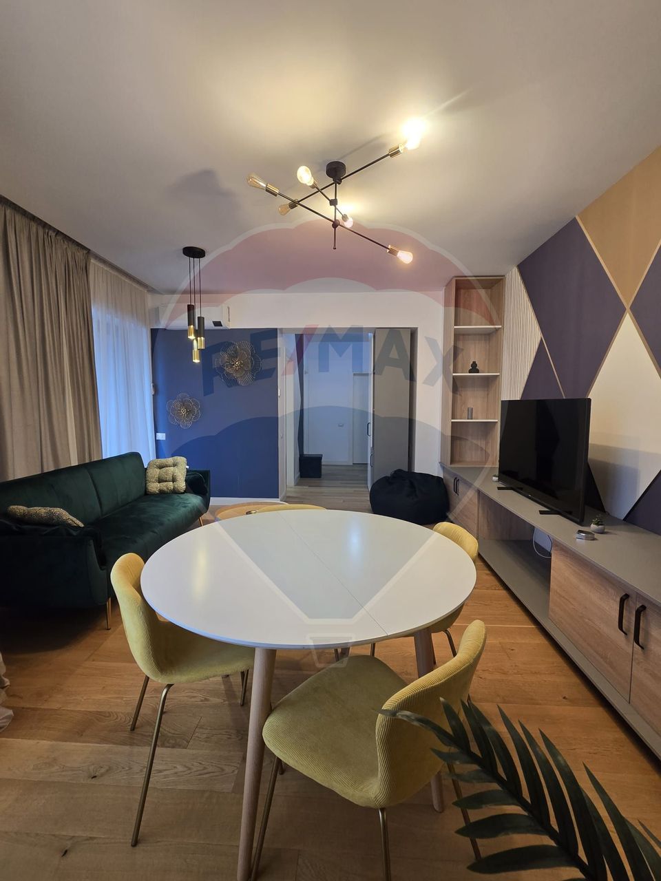 2 room Apartment for rent, Herastrau area