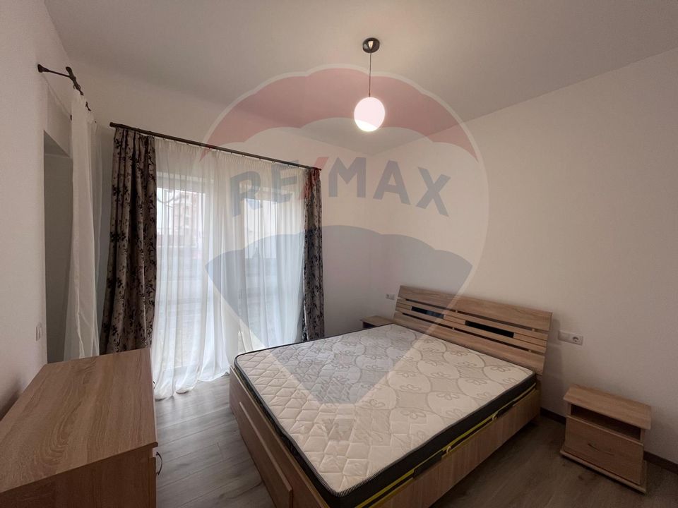 Apartament cu 2 camere de închiriat în Florești