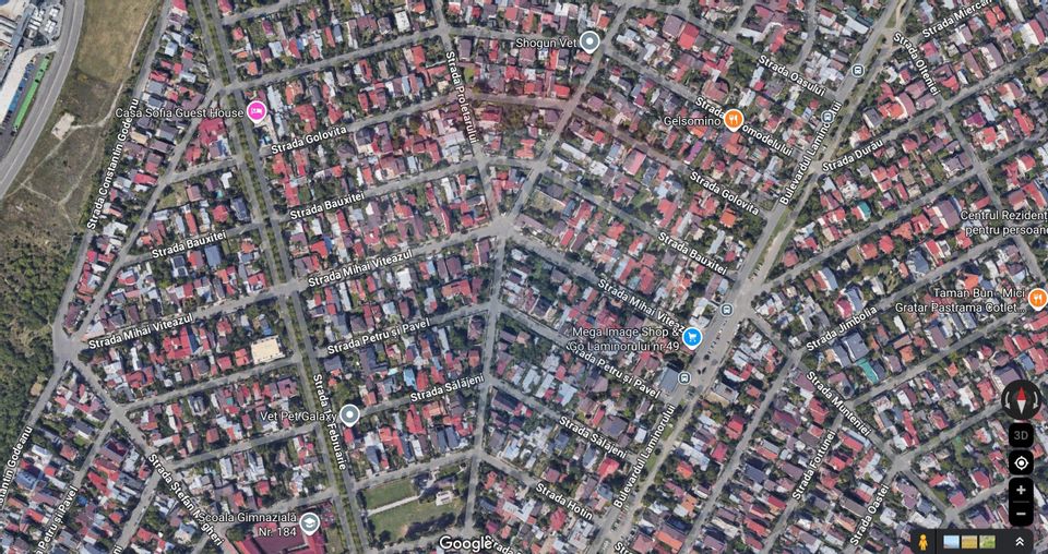 Land: Laminorului Boulevard