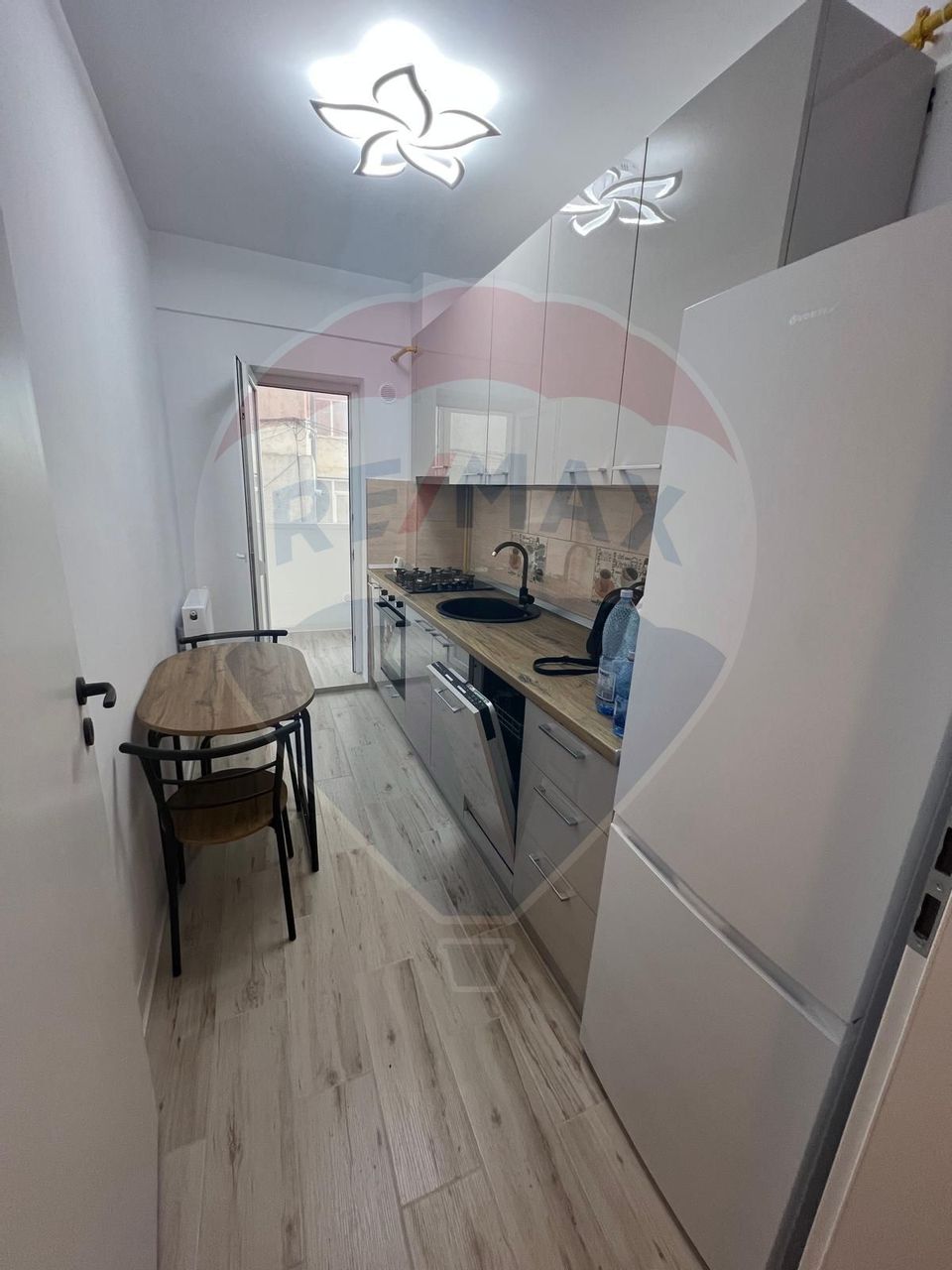 Apartament 1 camera Comisia Centrala