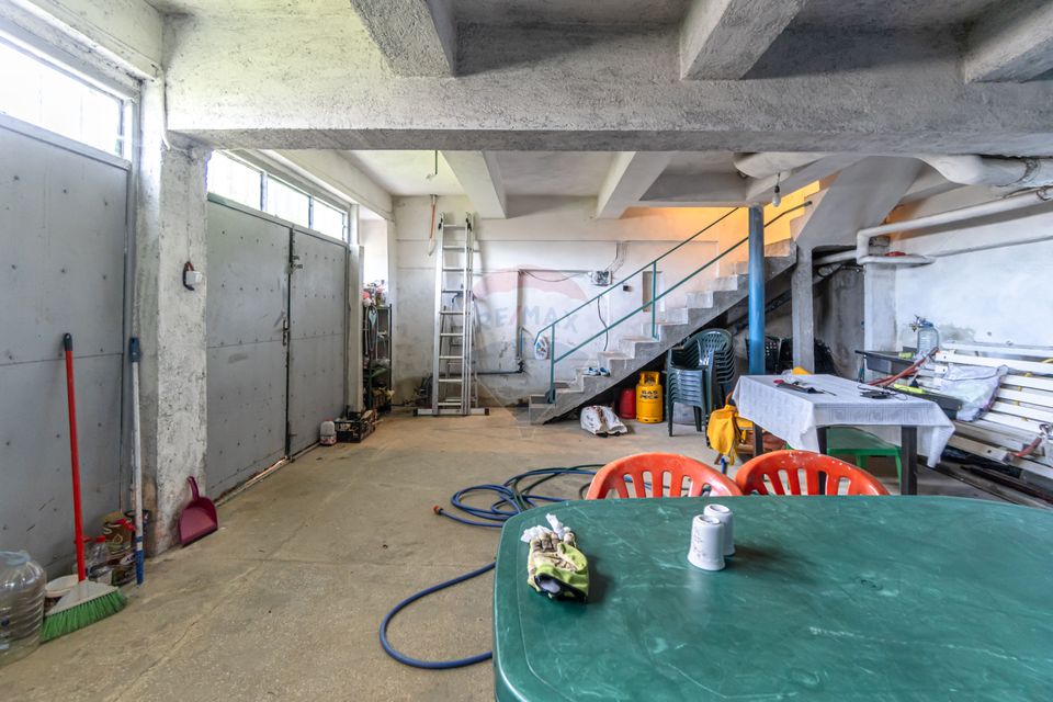 7 room House / Villa for sale