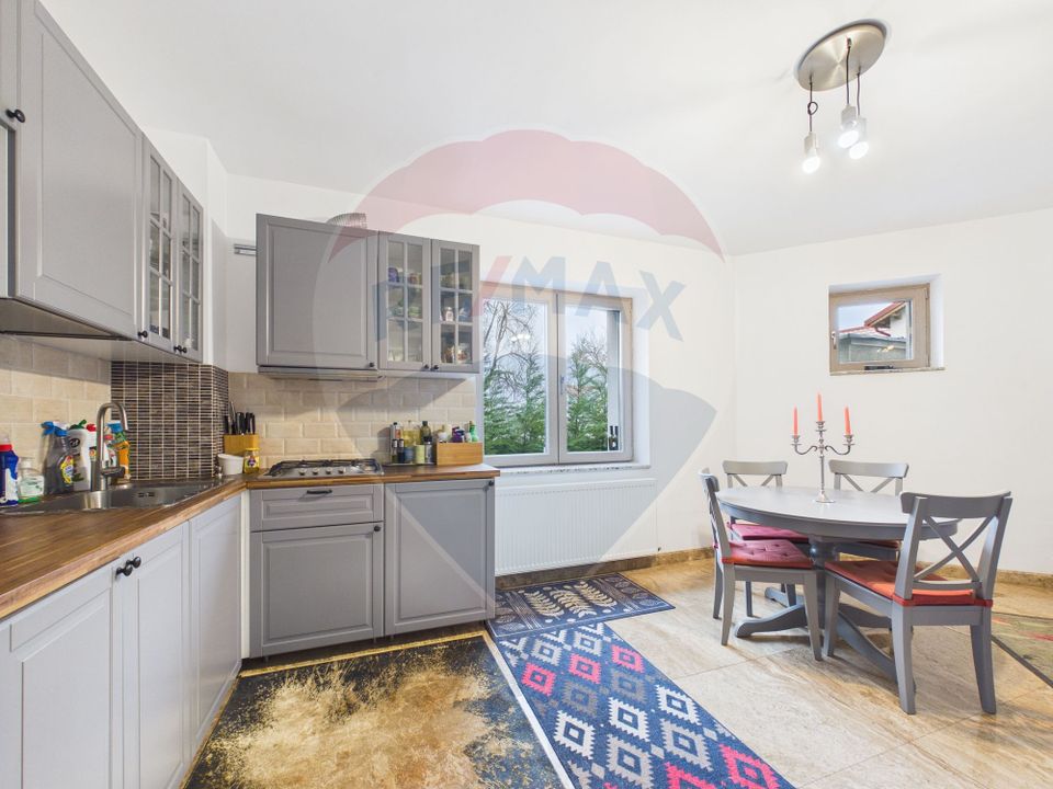 7 room House / Villa for sale