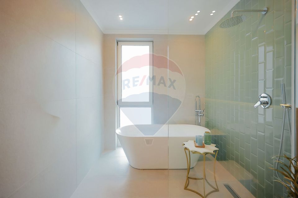 5 room House / Villa for sale, Dealuri Oradea area