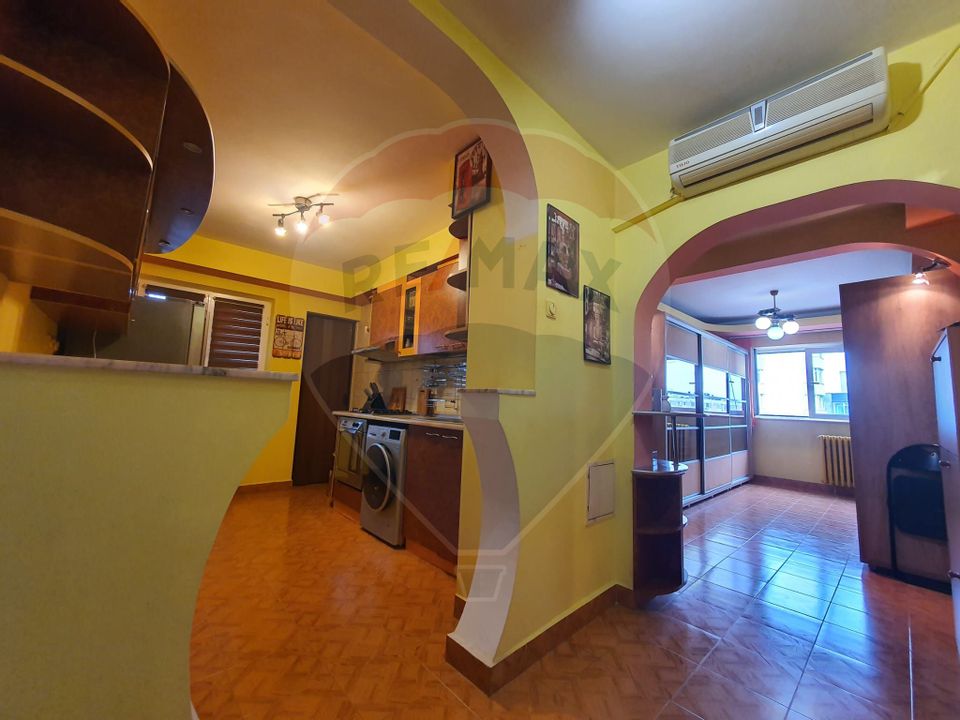 Vanzare apartament 4 camere în zona Rahova- Dumbrava Noua