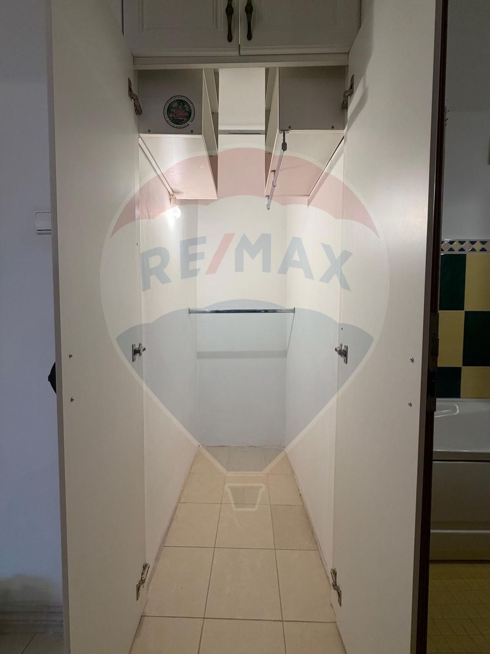 Apartament 2 camere de Vanzare - Iancului - Mihai Bravu