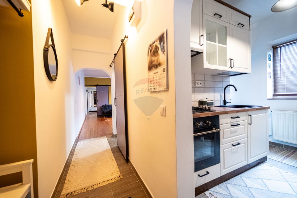 2 room Apartment for rent, Tractorul area