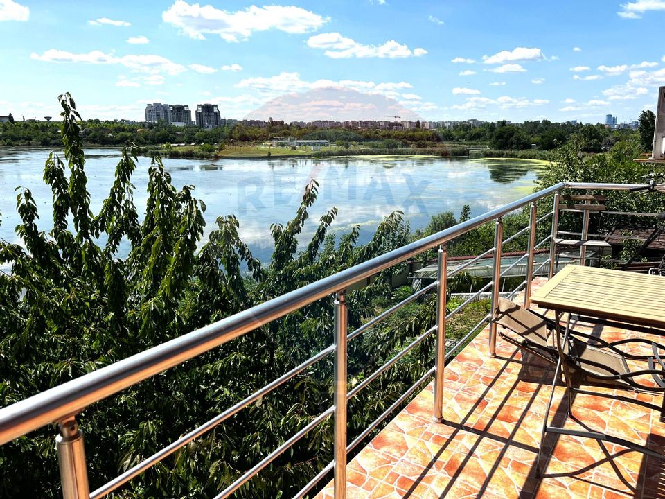 Apartament cu 6 camere de vânzare în zona Fundeni