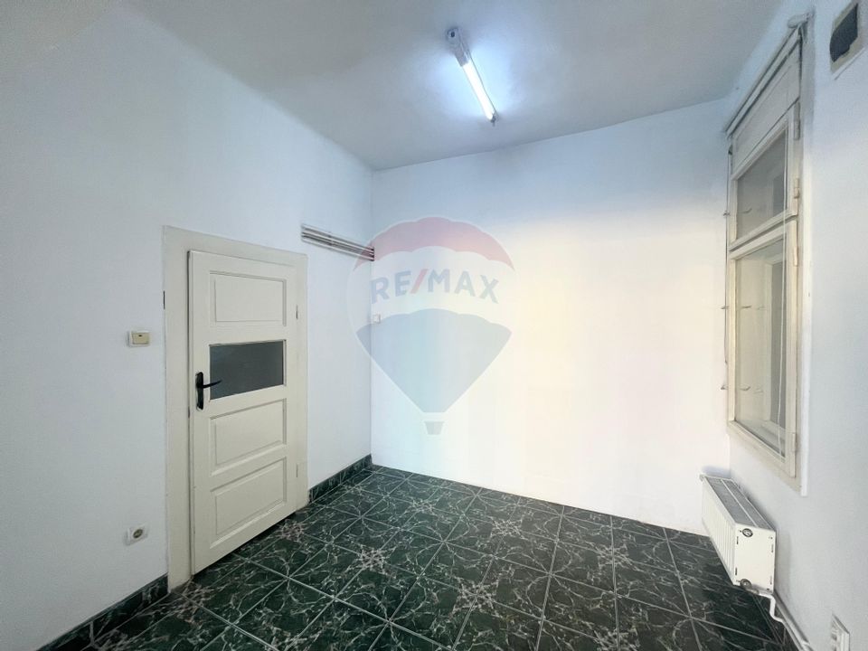 120sq.m Commercial Space for rent, Intim area