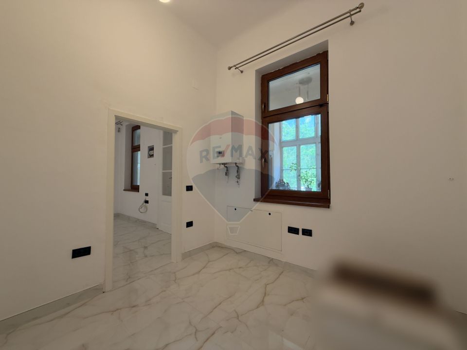 2 room Apartment for sale, Central area