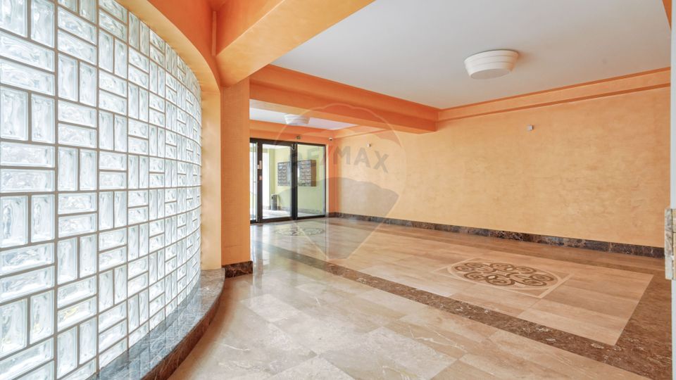 2 room Apartment for sale, Centrul Civic area