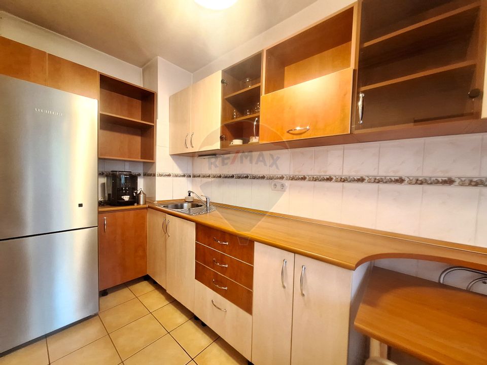 Apart. modern de inchiriat, 3 camere decomandate str Hategului et 2