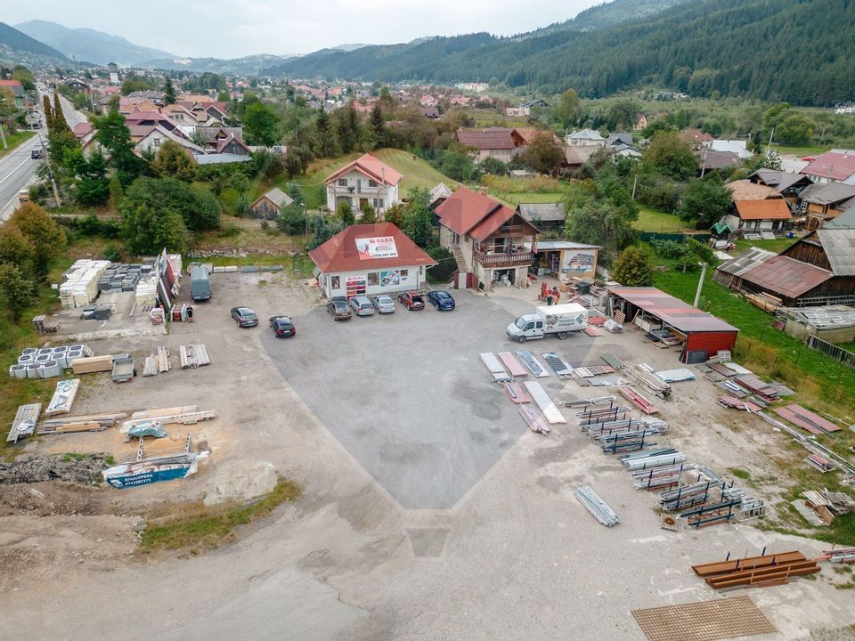 Teren 5,000mp Campulung Moldovenesc / Strada Principala langa partie