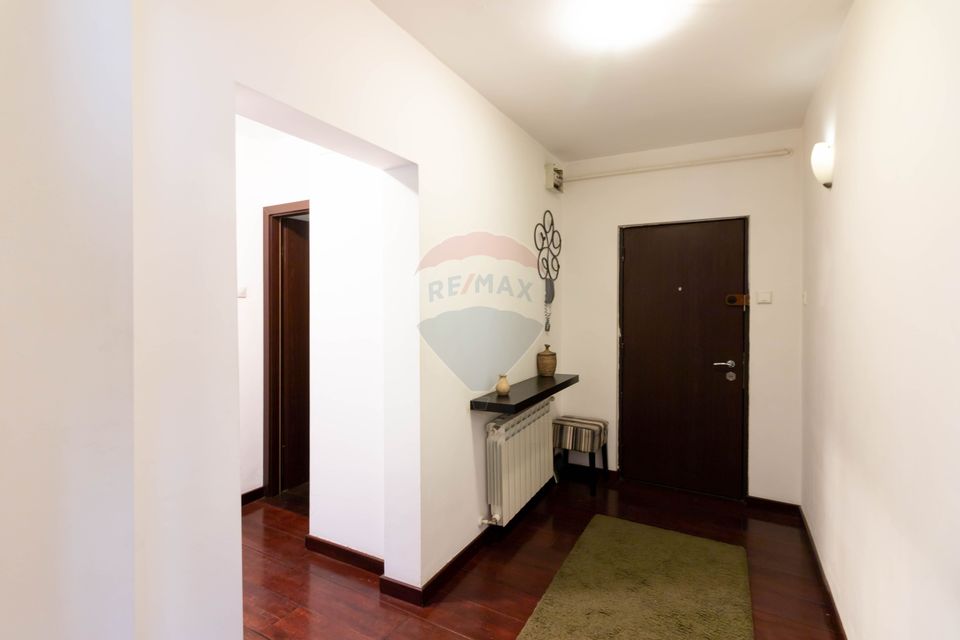 Apartment for sale 2 rooms in Unirii area - Chamber of Commerce