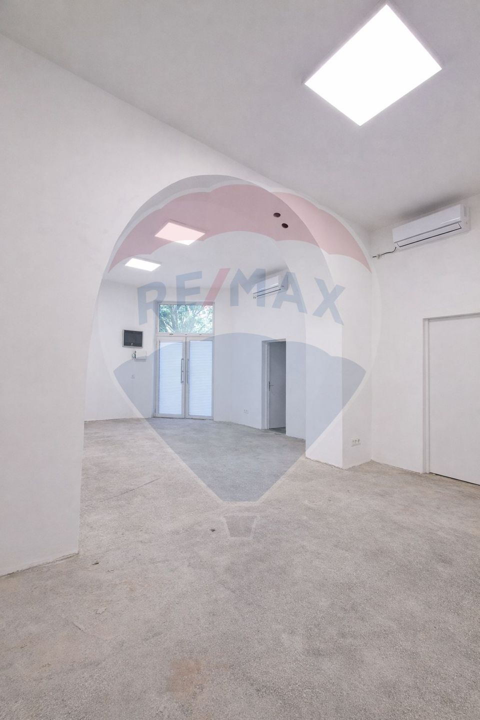 Spațiu comercial Metrou Eroii Revolutiei