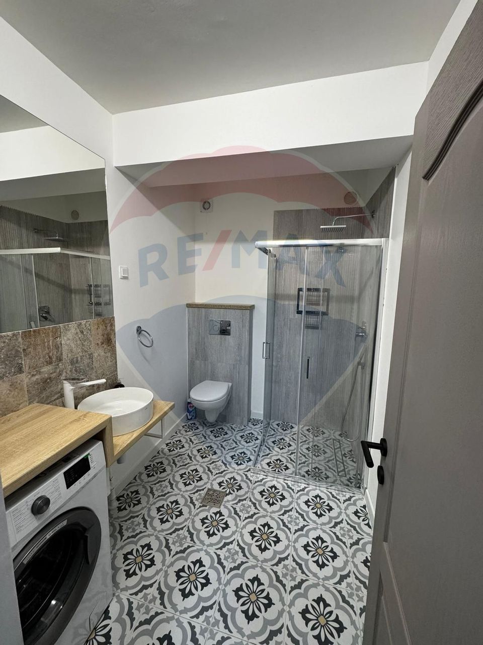 Apartament 2 camere decomandat de inchiriat Becas