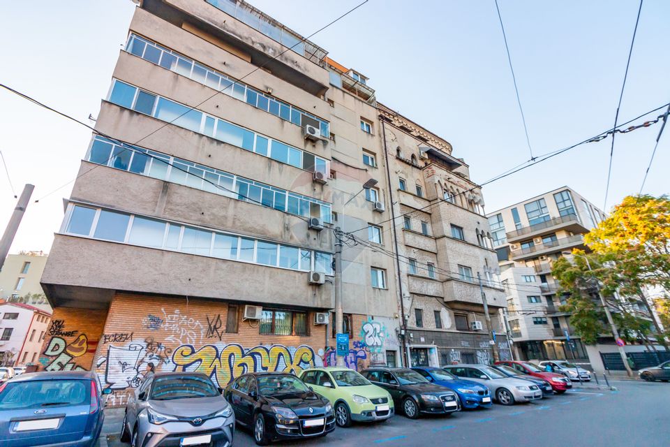 Vanzare apartament | 3 cam. | 81 mp | 1946 | Sfintii Voievozi | Rs3