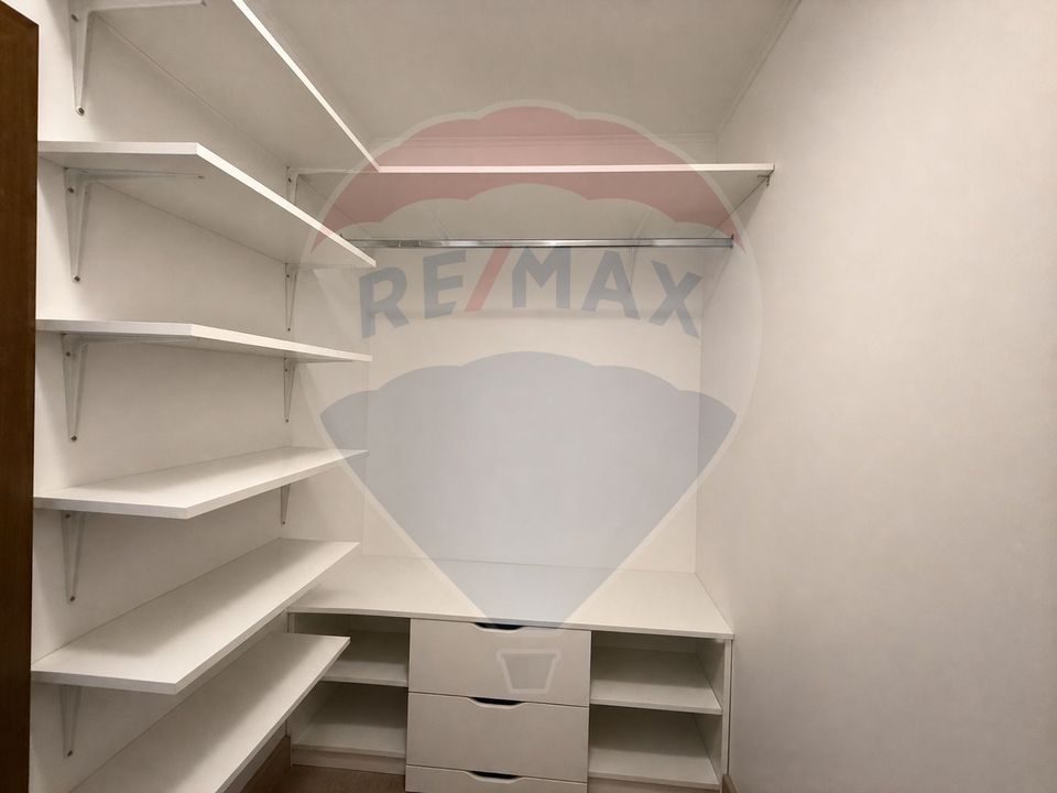 COMSION 0% Apartament cu 3 camere de vânzare cu loc de parcare