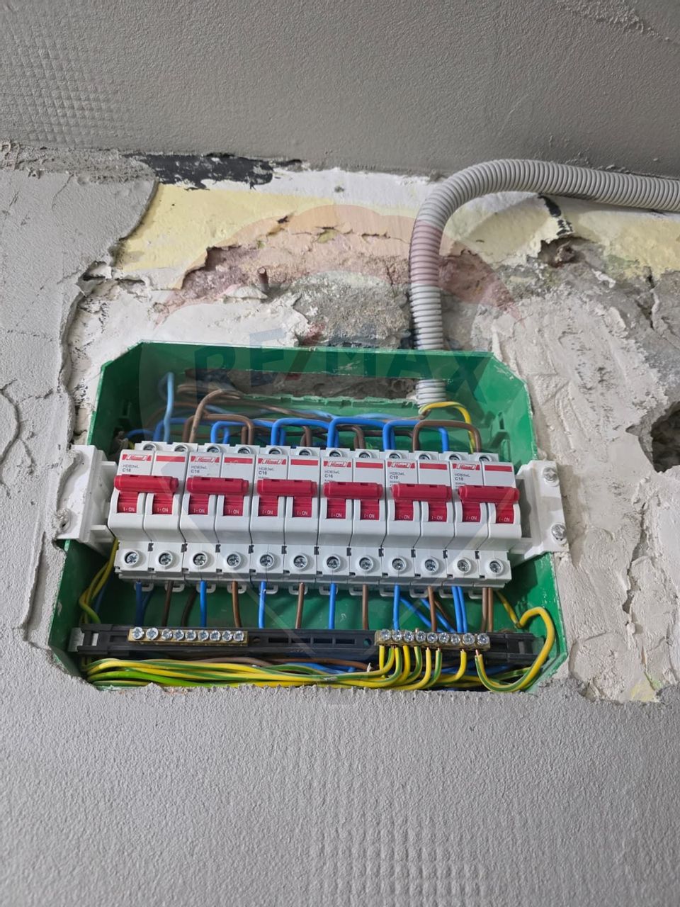 Apartament cu doua camere Vitrometan