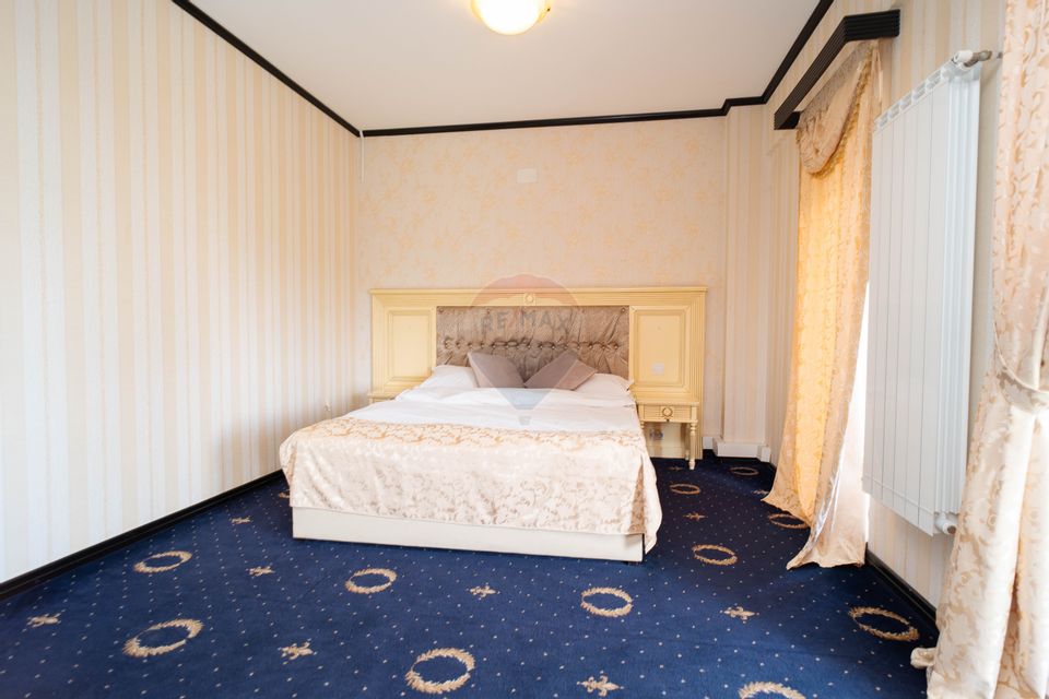 22 room Hotel / Pension for sale