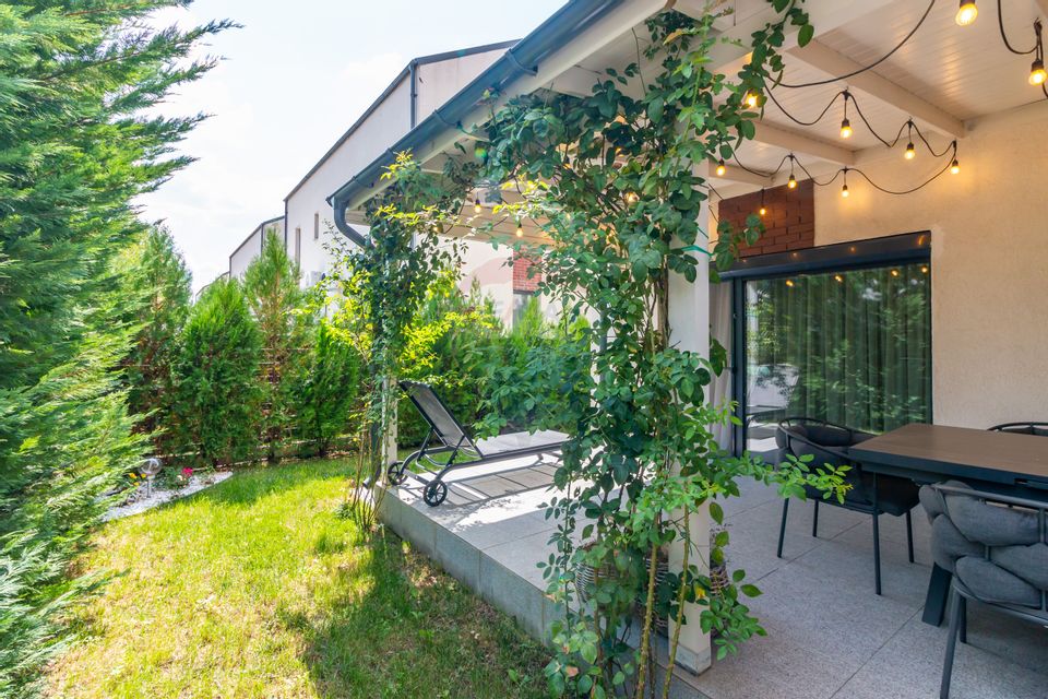 4 room House / Villa for sale