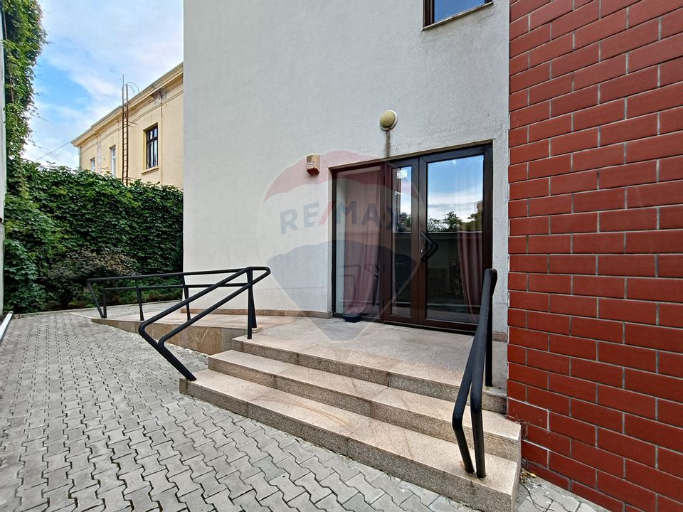 Vanzare Spatiu Comercial / Birou, Str. Popa Tatu -Cismigiu, Investitie
