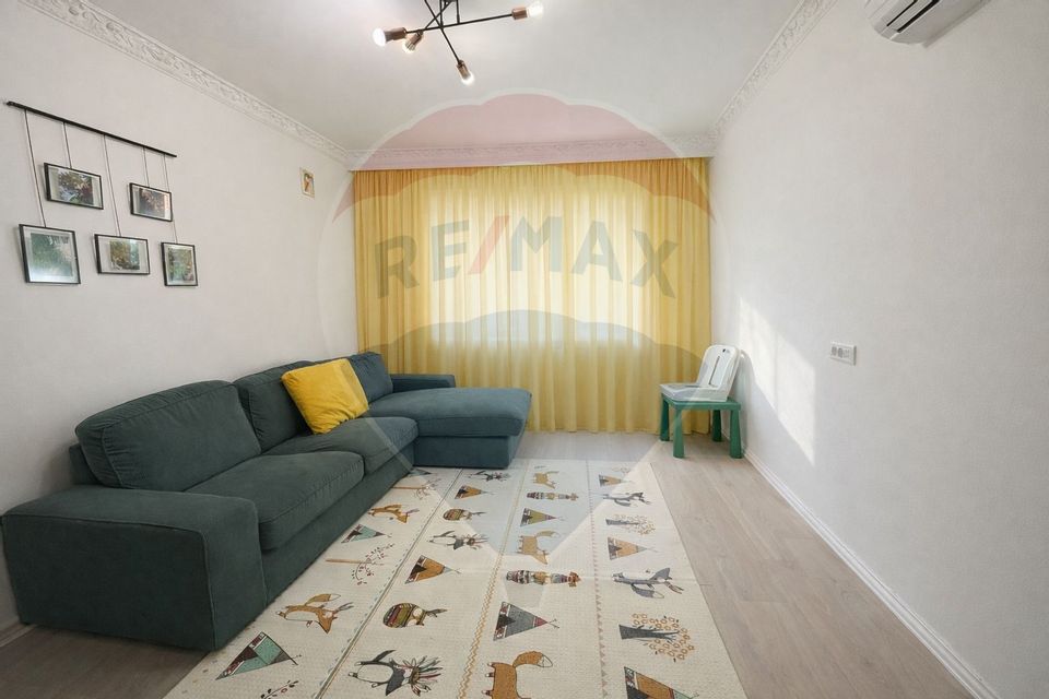 Apartament cu 3 camere de vânzare în zona Tomis Nord Constanta