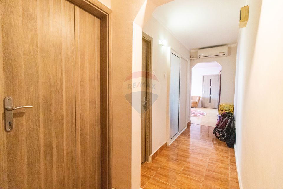 3 room Apartment for sale, 6 Vanatori area