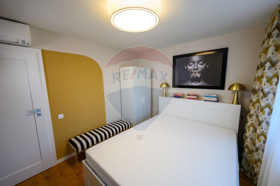 Apartament renovat, modern, cu 3 camere, de vânzare în Grigorescu