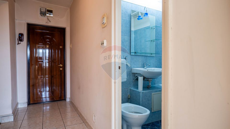 Vanzare apartament 2 camere decomandat, zona Dna Ghica