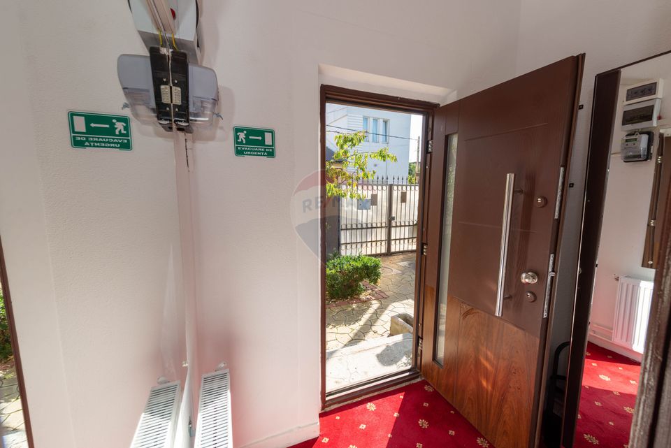 House / Villa with 3 rooms for rent Pargarilor Stefan cel Mare street