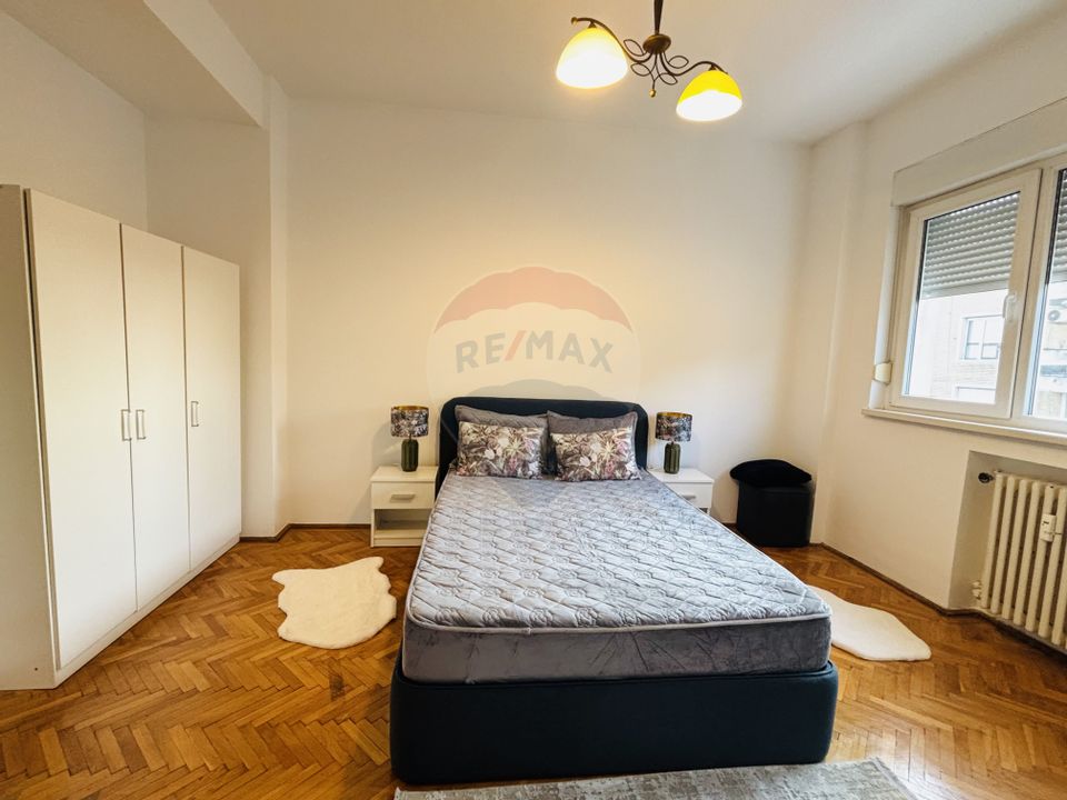 Apartament cu 3 camere de închiriat Eminescu Dacia
