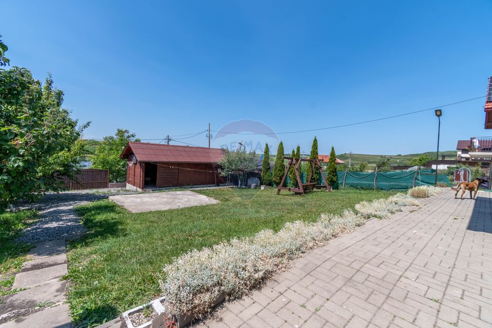 5 room House / Villa for sale