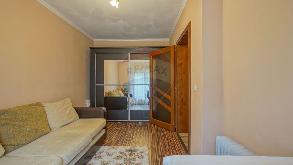 REZERVAT |Casa de vanzare Bradet|Casa de vacanta|Spatiu Comercial