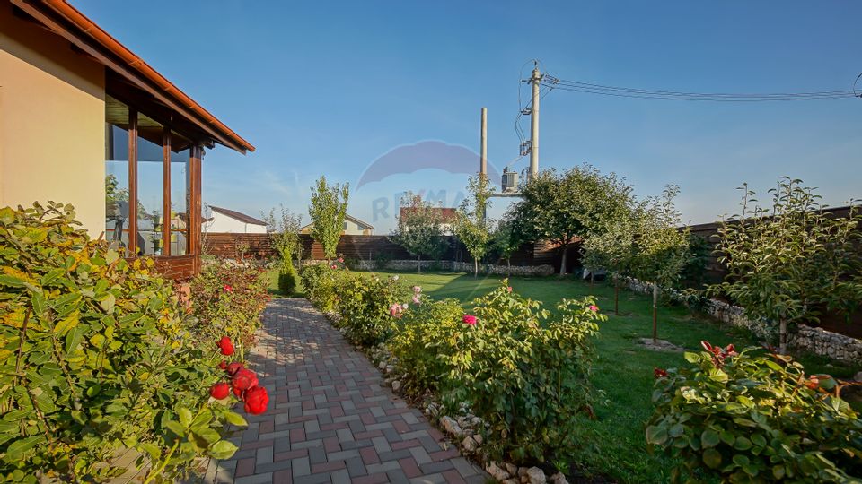 3 room House / Villa for sale