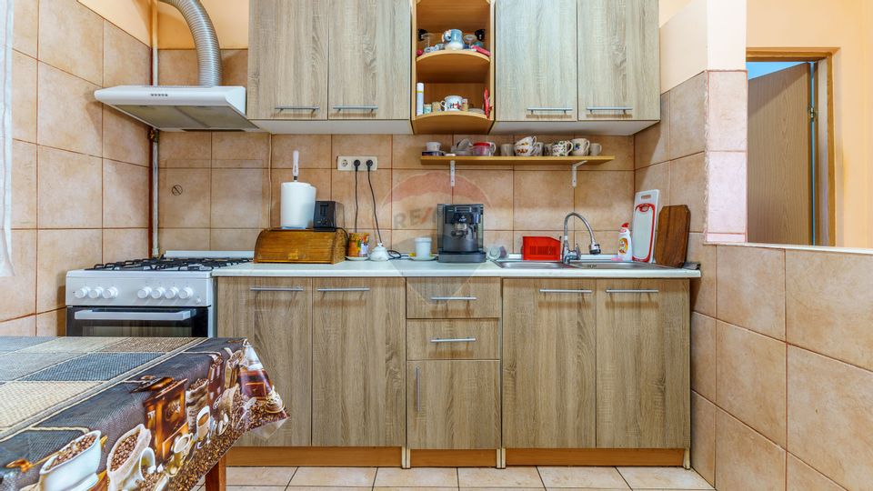 Vilă cu 8 camere de vânzare str Septimiu Albini, Gheorgheni