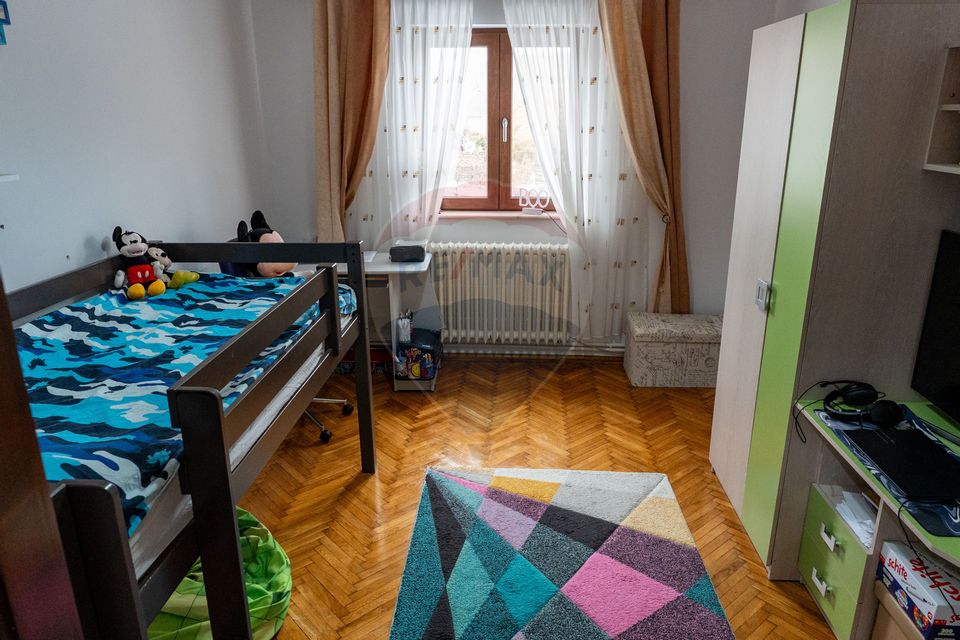 Casă / Vilă de vanzare, Hunedoara