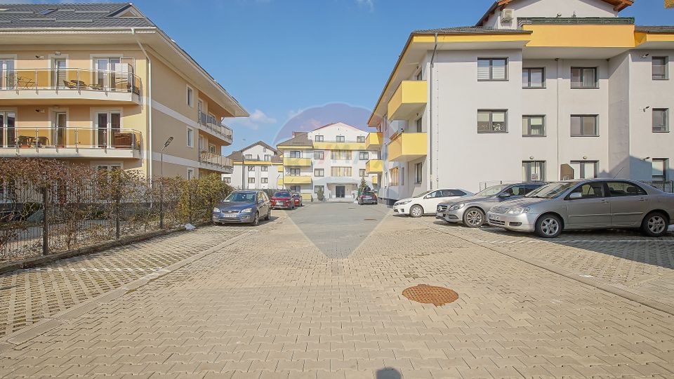 Apartament 2 camere premium, loc de parcare, boxa | Zona Tractorul