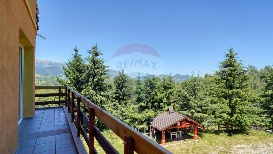 Casa/vila vânzare în Moieciu de jos, Sat. Drumul Carului 263 mp