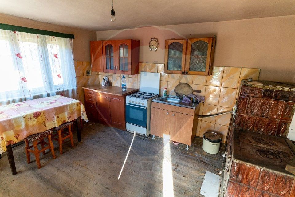 Casă / Vilă cu 4 camere de vânzare